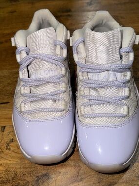 Nike Air Jordan 11 Retro low 6.5 pure violet